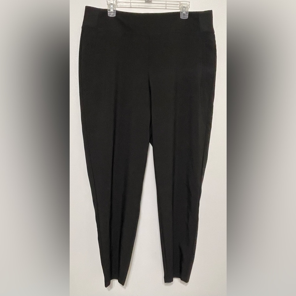 130: Maurices Women's Classic Black Pants - XL